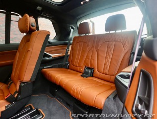 BMW X7 ALPINA XB7 4.4 V8 Skylou 2023