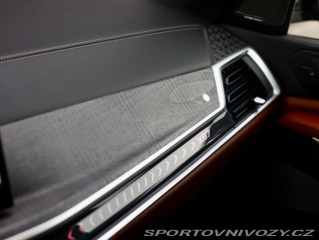 BMW X7 ALPINA XB7 4.4 V8 Skylou 2023