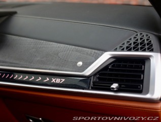 BMW X7 ALPINA XB7 4.4 V8 Skylou 2023