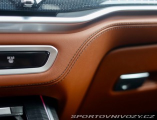 BMW X7 ALPINA XB7 4.4 V8 Skylou 2023