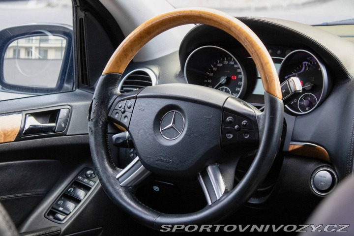 Mercedes-Benz Ostatní modely GL  500 AT7  285kW / NA SPLÁ 2007
