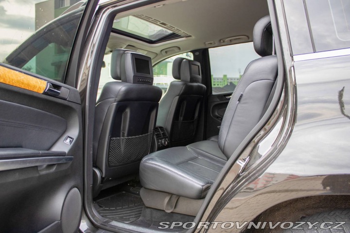 Mercedes-Benz Ostatní modely GL  500 AT7  285kW / NA SPLÁ 2007