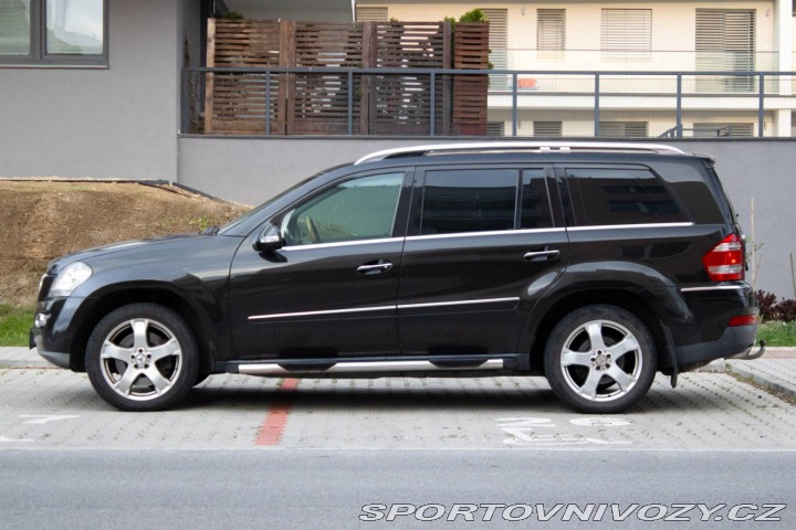 Mercedes-Benz Ostatní modely GL  500 AT7  285kW / NA SPLÁ 2007