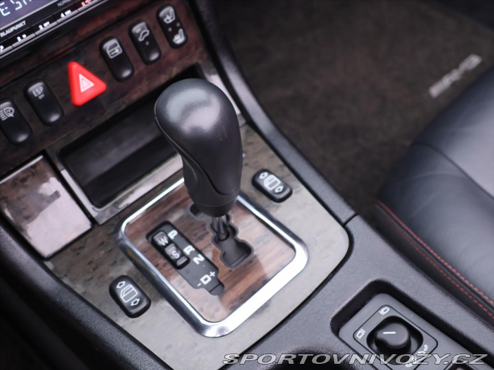 Mercedes-Benz SLK 3,2 32AMG 260kW AT 66tkm 2002