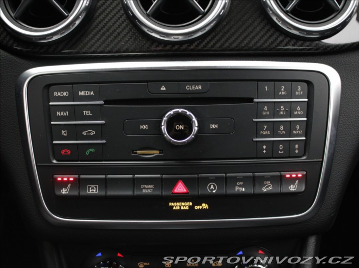 Mercedes-Benz Ostatní modely GLA 2,0 250 4Matic H/K PAMĚŤ 2016