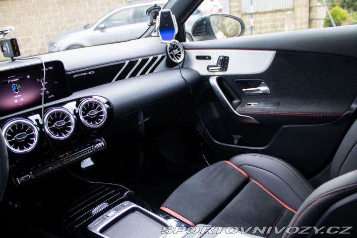 Mercedes-Benz A  1800