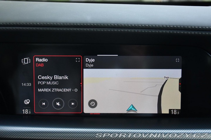 Alfa Romeo Stelvio 2.0TURBO 206kW VELOCE Zad 2024
