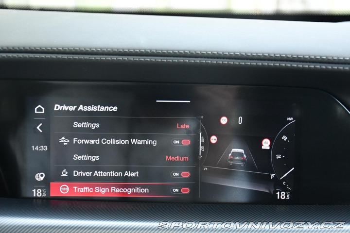 Alfa Romeo Stelvio 2.0TURBO 206kW VELOCE Zad 2024