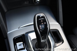 Alfa Romeo Stelvio 2.0TURBO 206kW VELOCE Zad 2024