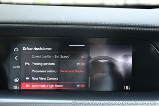 Alfa Romeo Stelvio 2.0TURBO 206kW VELOCE Zad 2024