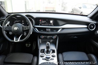 Alfa Romeo Stelvio 2.0TURBO 206kW VELOCE Zad 2024