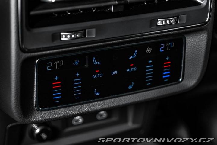 Audi RS Q8 4,0TFSI Masáže Keramiky C 2024