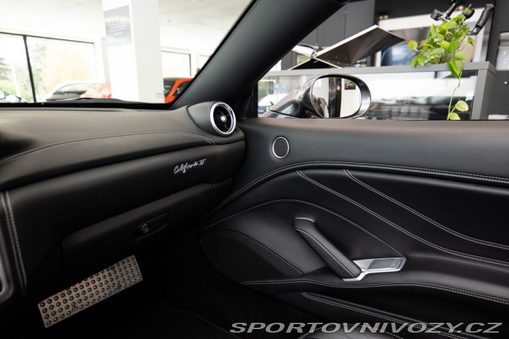 Ferrari California T 2016