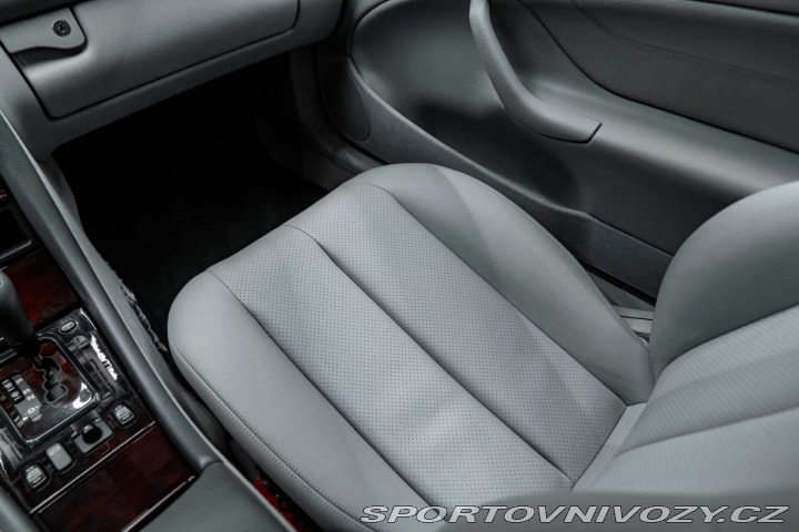 Mercedes-Benz CLK  1999