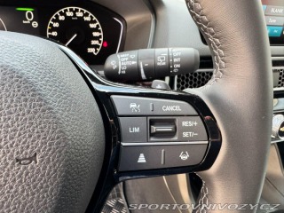 Honda Civic 2.0e:HEV Elegance SKLADEM 2026