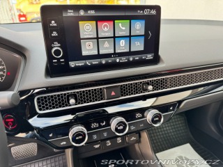 Honda Civic 2.0e:HEV Elegance SKLADEM 2026