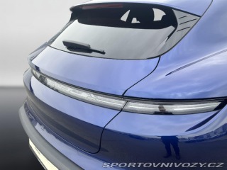 Porsche Taycan Sport Turismo 2025