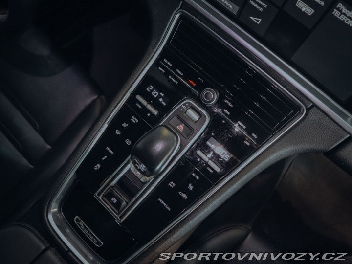 Porsche Panamera 4S Diesel 310 kW 2017