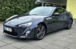 Toyota GT86 Coupe 200PS! 2012