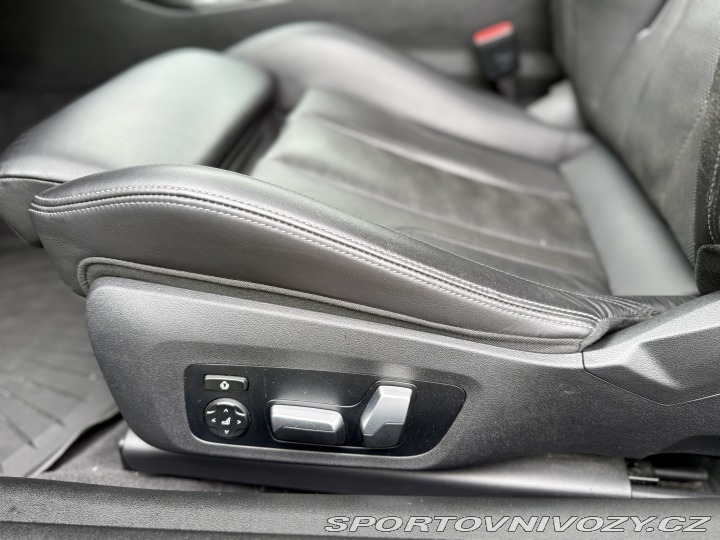 BMW M4 G82 RWD Manuál 2021