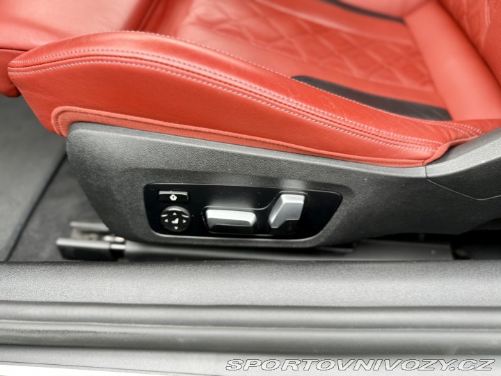 BMW M8 Competition xDrive 2020