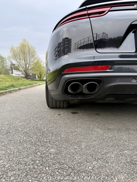 Porsche Panamera 4S Sport Turismo 2018