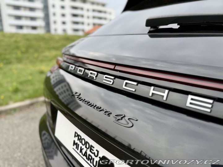 Porsche Panamera 4S Sport Turismo 2018