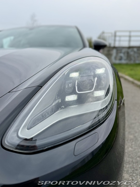 Porsche Panamera 4S Sport Turismo 2018