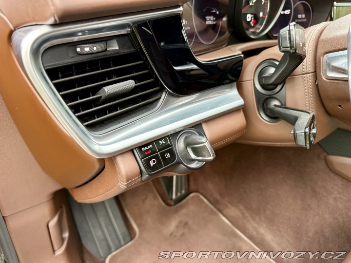 Porsche Panamera 4S Sport Turismo 2018