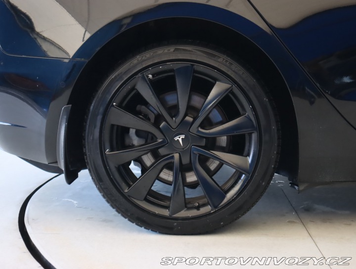 Tesla Model 3 Std Range Plus 52kWh 2019