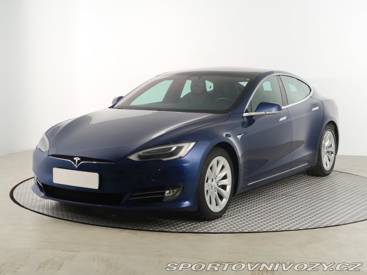 Tesla Model S 75D 2018