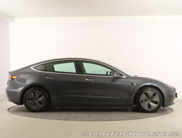 Tesla Model 3 Std Range Plus LFP 2020