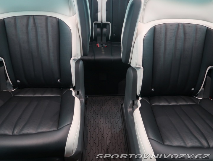 Kia EV9 GT-Line 99,8 kWh AWD 2024