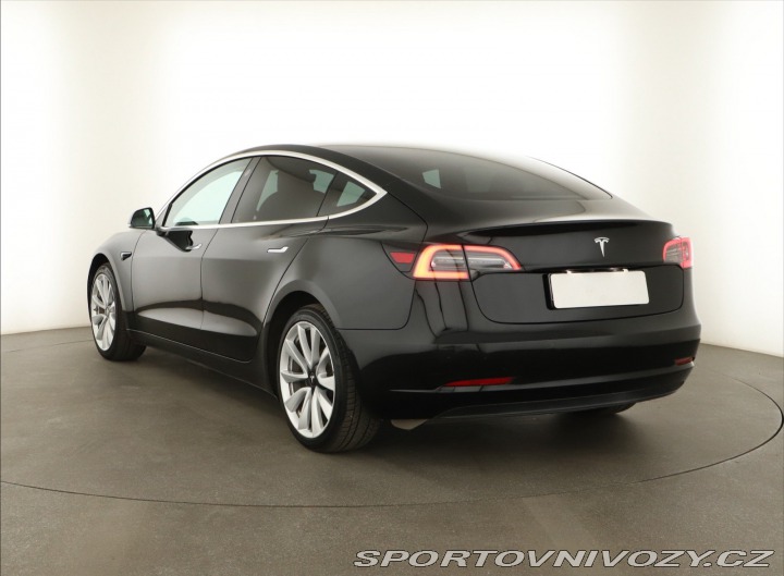 Tesla Model 3 Std Range Plus 52kWh 2019