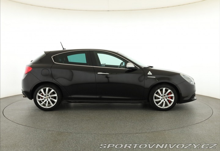 Alfa Romeo Giulietta 1.75 TBi 2011