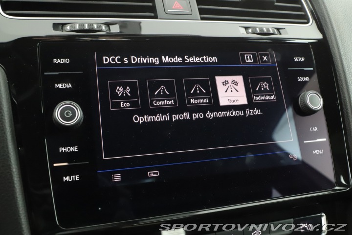 Volkswagen Golf R-Line 2.0 TSI R 2017