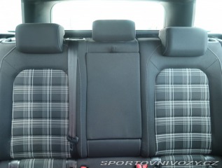 Volkswagen Golf 2.0 TDI GTD 2015