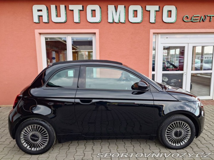 Fiat 500 500e Cabrio 87 kW REZERVA 2022