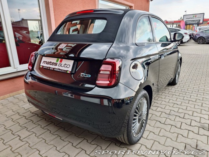Fiat 500 500e Cabrio 87 kW REZERVA 2022