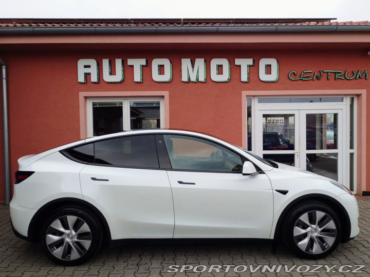 Tesla Model Y L.Range Dual Motor REZERV 2022