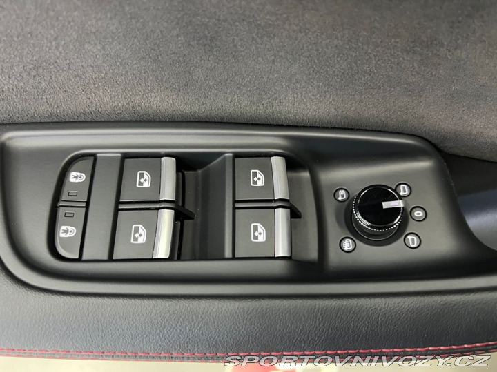 Audi SQ8 TFSI QUATTRO, MASÁŽE, VZD 2023