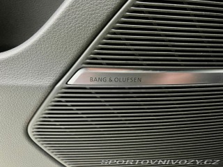 Audi SQ8 TFSI QUATTRO, MASÁŽE, VZD 2023