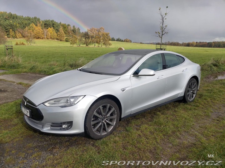Tesla Model S P85 Signature (2013) 2013