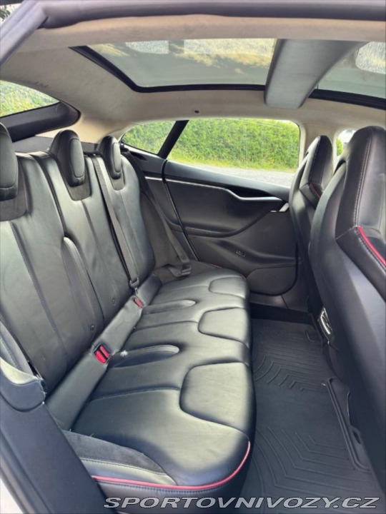 Tesla Model S P85 Signature (2013) 2013
