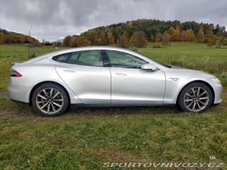 Tesla Model S P85 Signature (2013) 2013