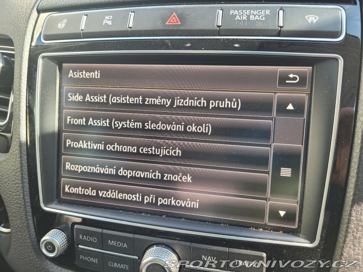 Volkswagen Ostatní modely Touareg 3,0   TDi V6 193kw 4M R-L 2015