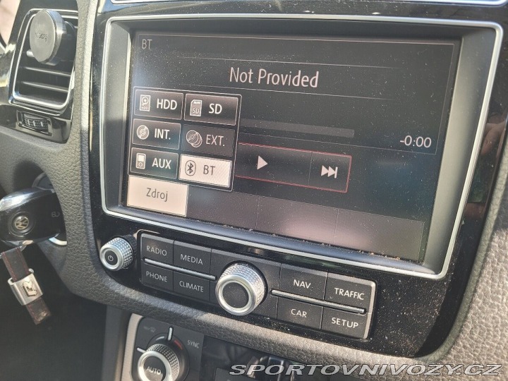 Volkswagen Ostatní modely Touareg 3,0   TDi V6 193kw 4M R-L 2015