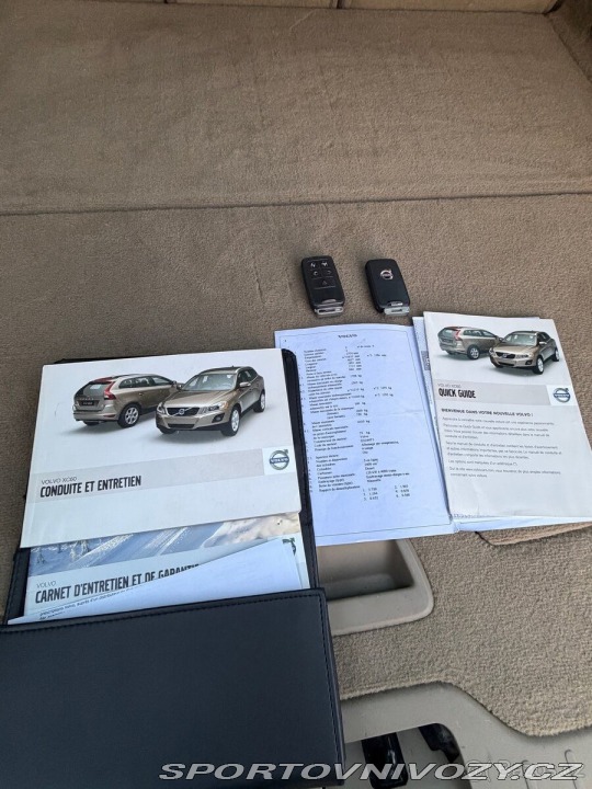 Volvo Ostatní modely XC60 2,4   AWD, 120 kW, manuál 2009