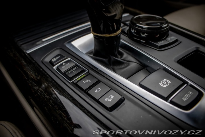 BMW X5 M50d A/T, 280kW, A8, 5d. 2014