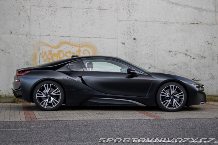 BMW i8 Protonic Frozen Edition 2017